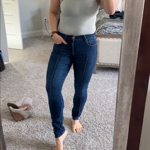 Loft size 4 Jean modern skinny